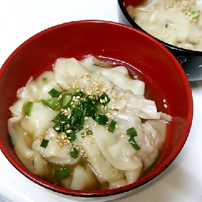 ワンタンの、つるっとした食感が楽しい美味しいスープでした♡ごちそう様です～★